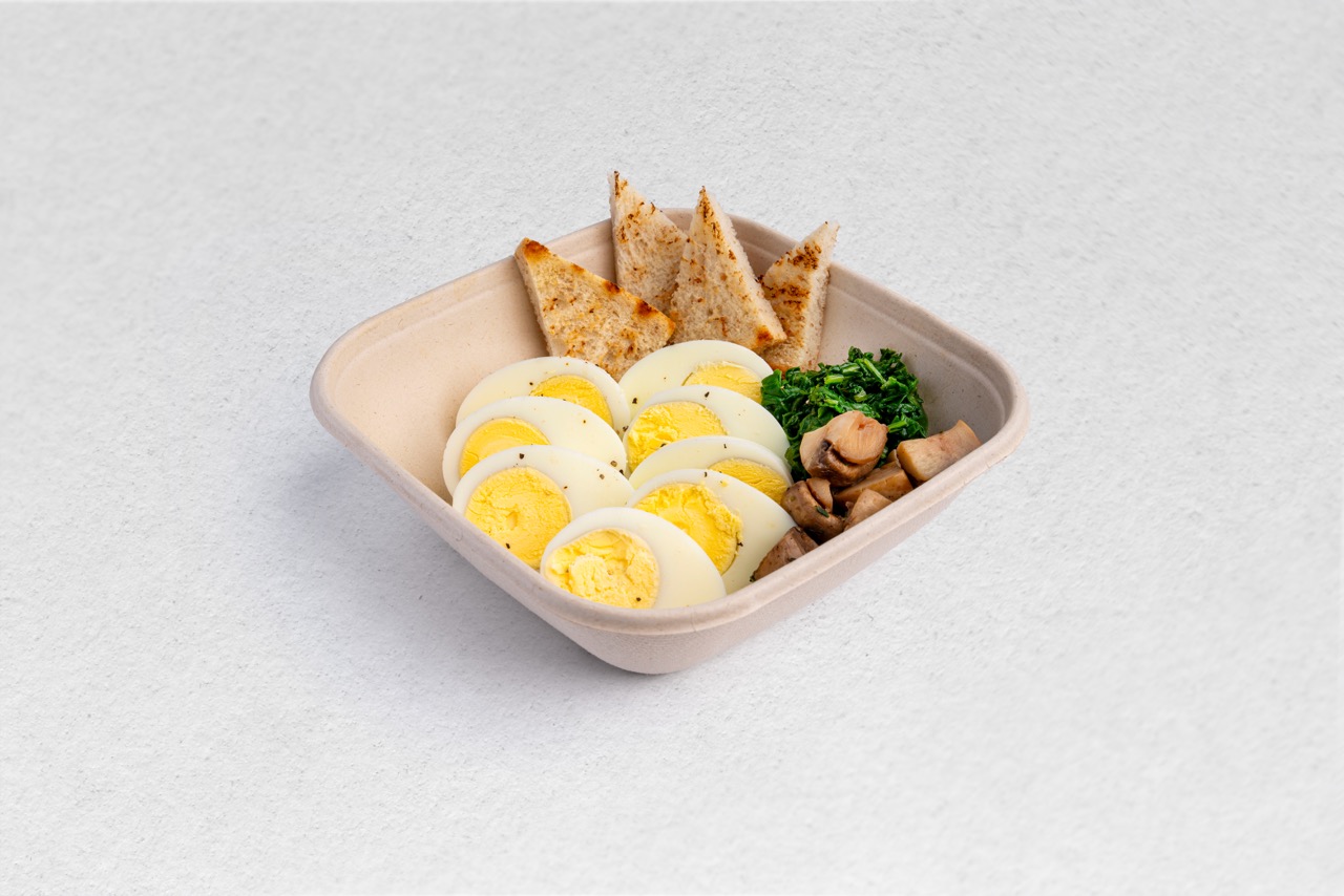 Boiled Egg with Spinach and Mushroom
